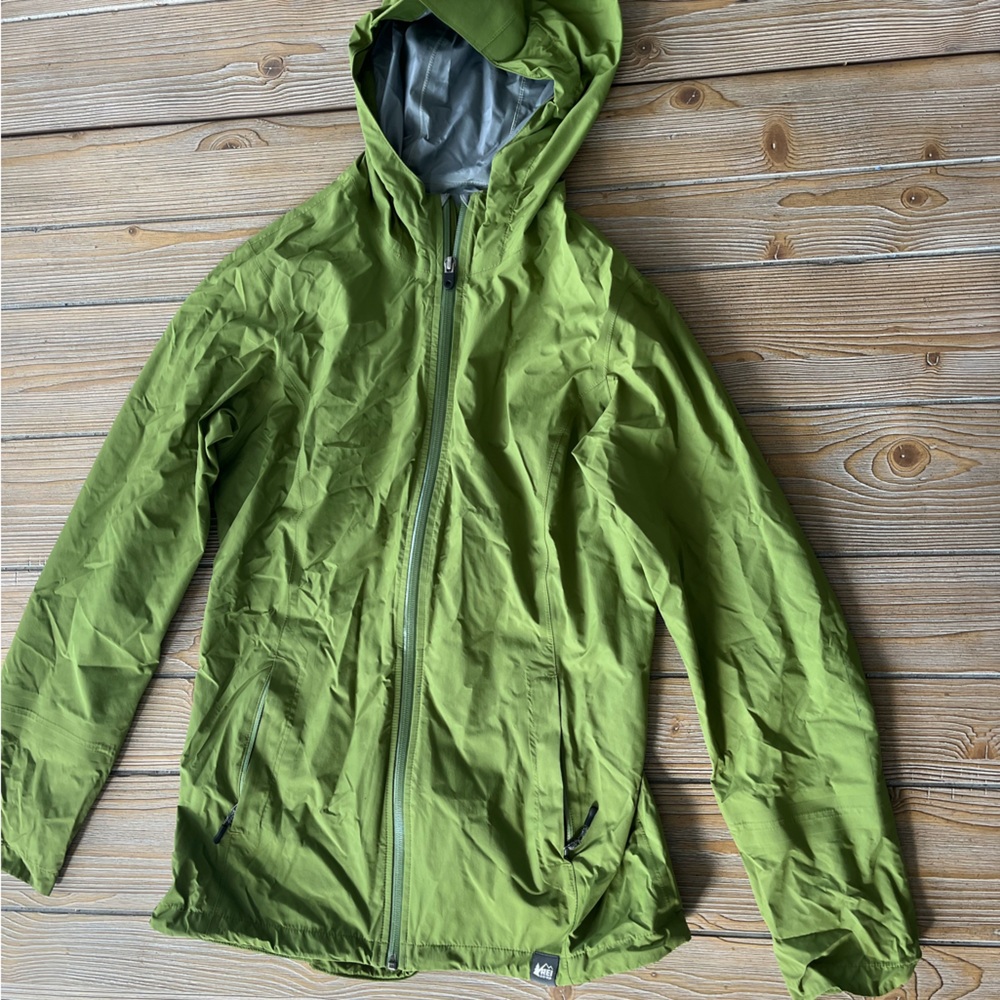 Green REI Coop Lightweight Rain-jacket Size Medium